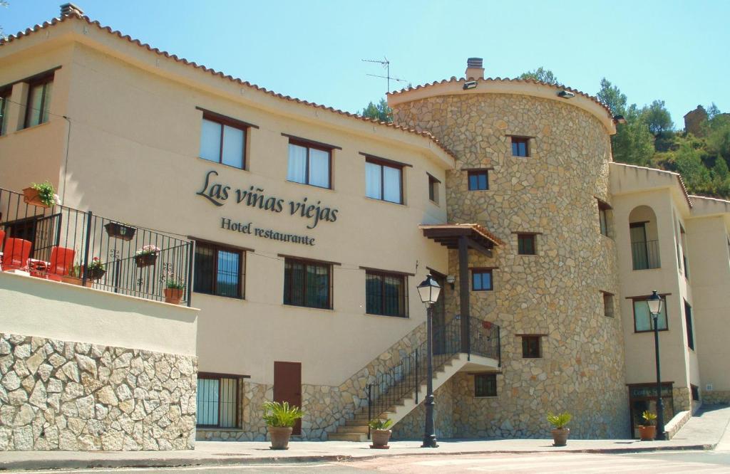 Hotel Restaurante Vinas Viejas Fuentes de Ayódar Exteriör bild