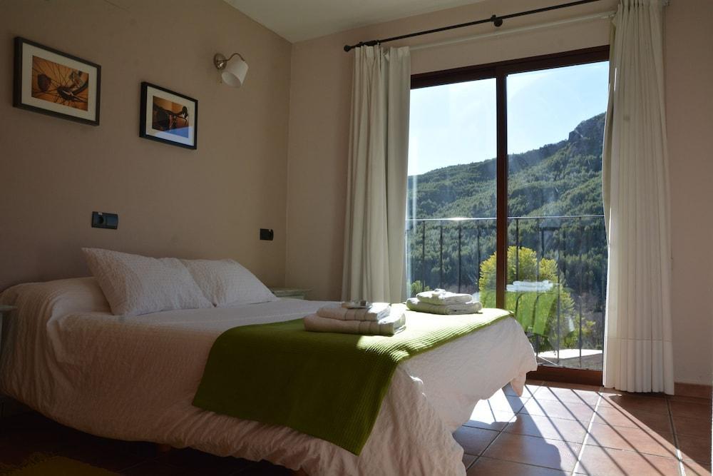 Hotel Restaurante Vinas Viejas Fuentes de Ayódar Exteriör bild